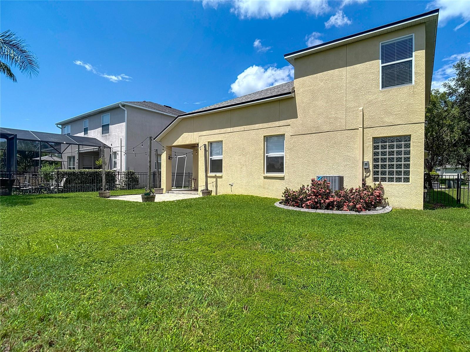 Listing photo id 61 for 9528 Baton Rouge Lane