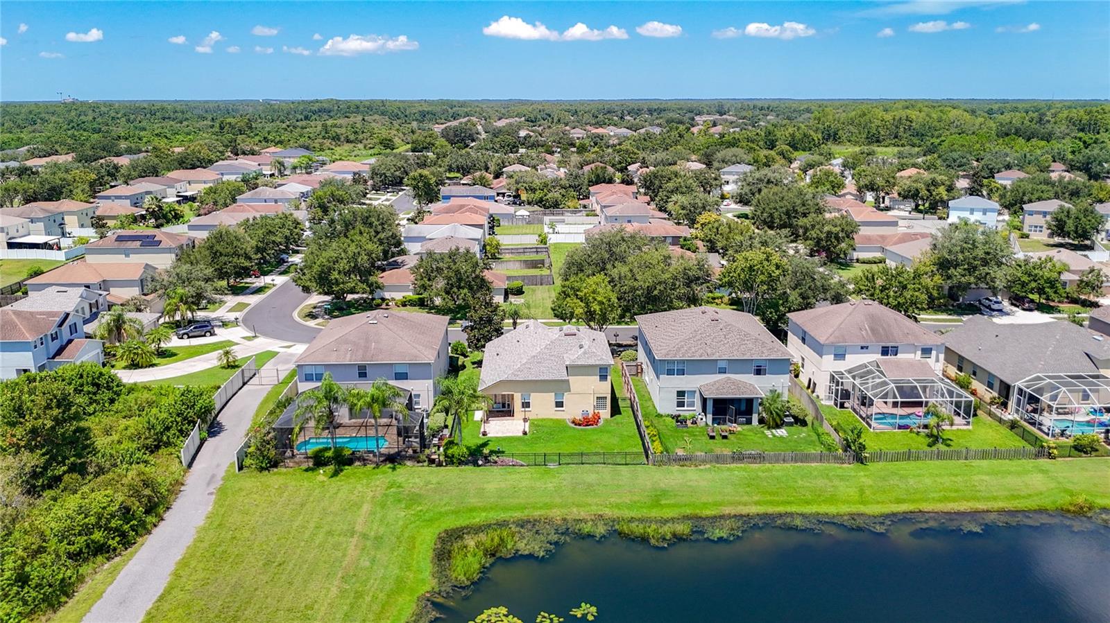 Listing photo id 67 for 9528 Baton Rouge Lane