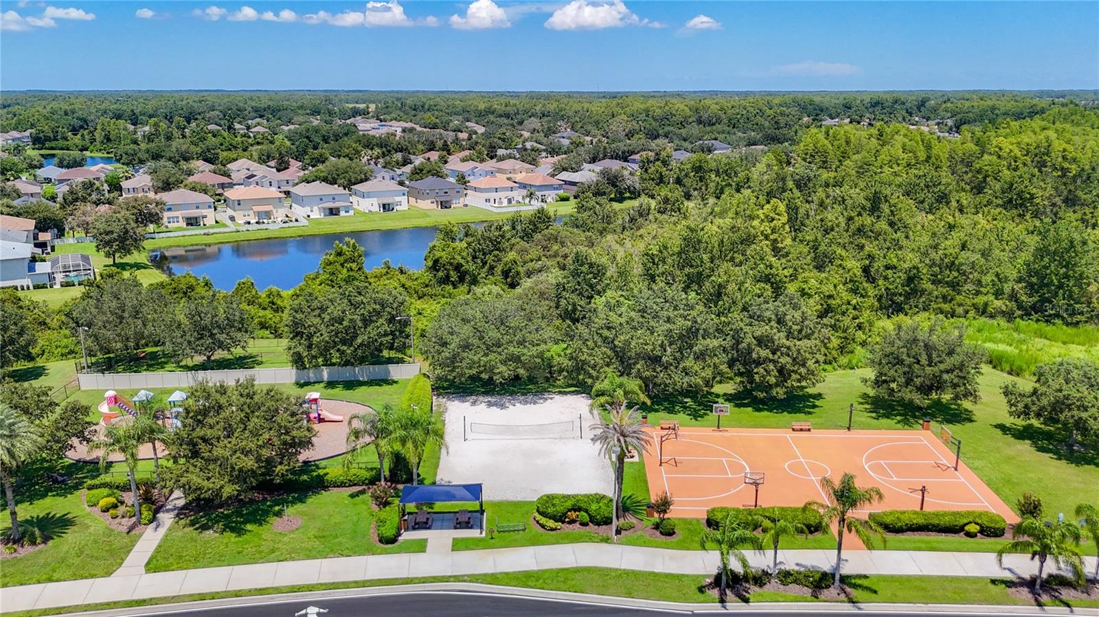 Listing photo id 77 for 9528 Baton Rouge Lane
