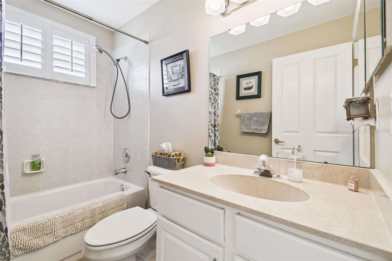 Image 10 of 85 For 7605 Kinnow Court