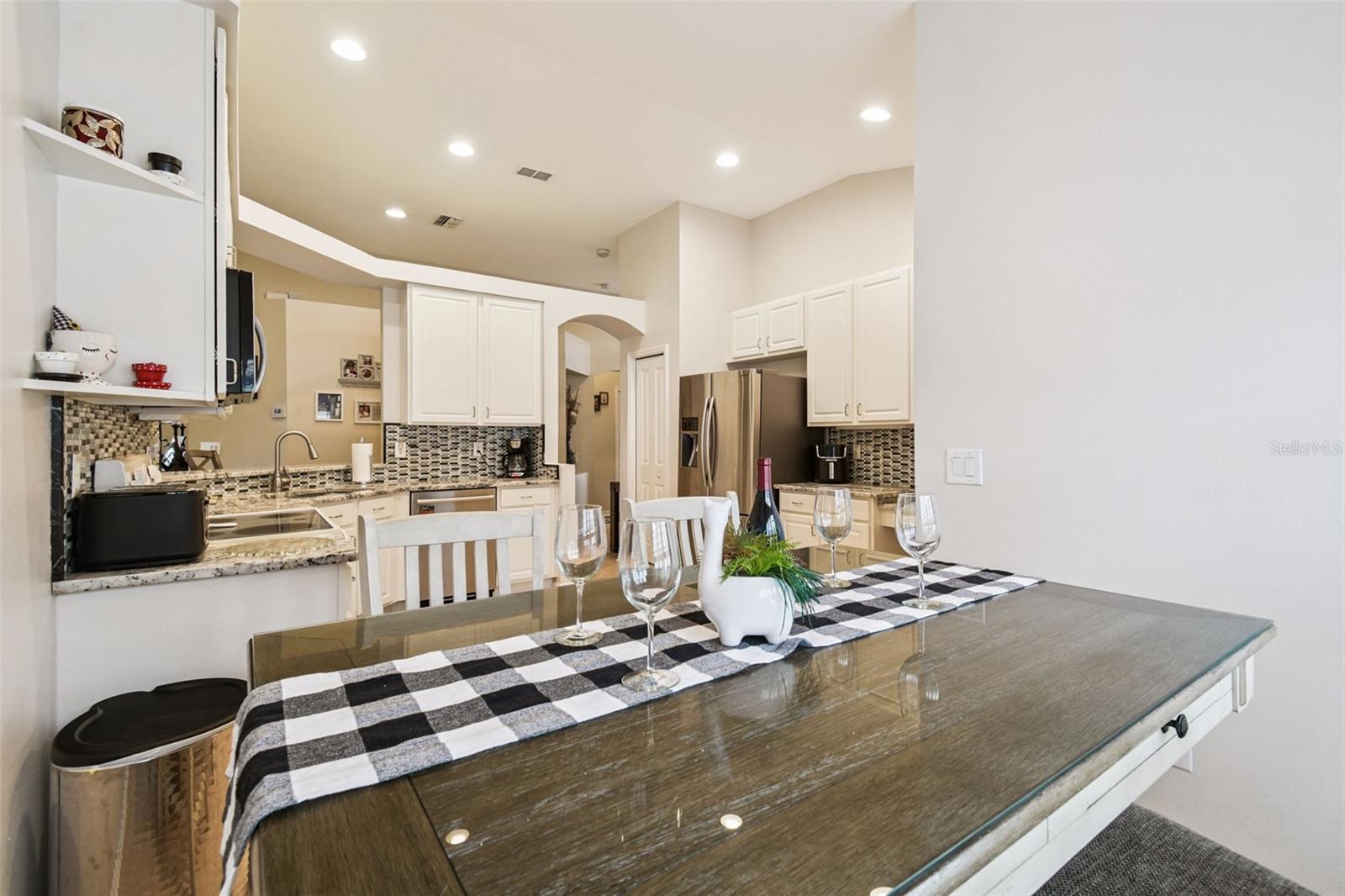 Image 22 of 85 For 7605 Kinnow Court