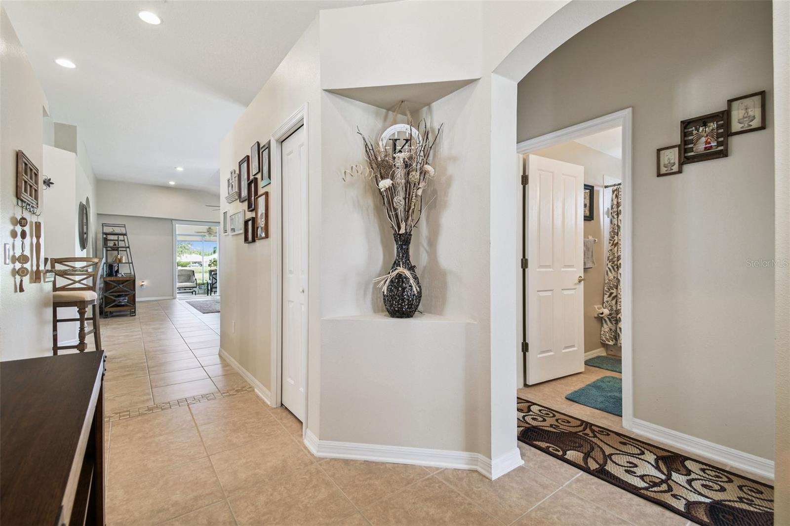 Image 5 of 85 For 7605 Kinnow Court