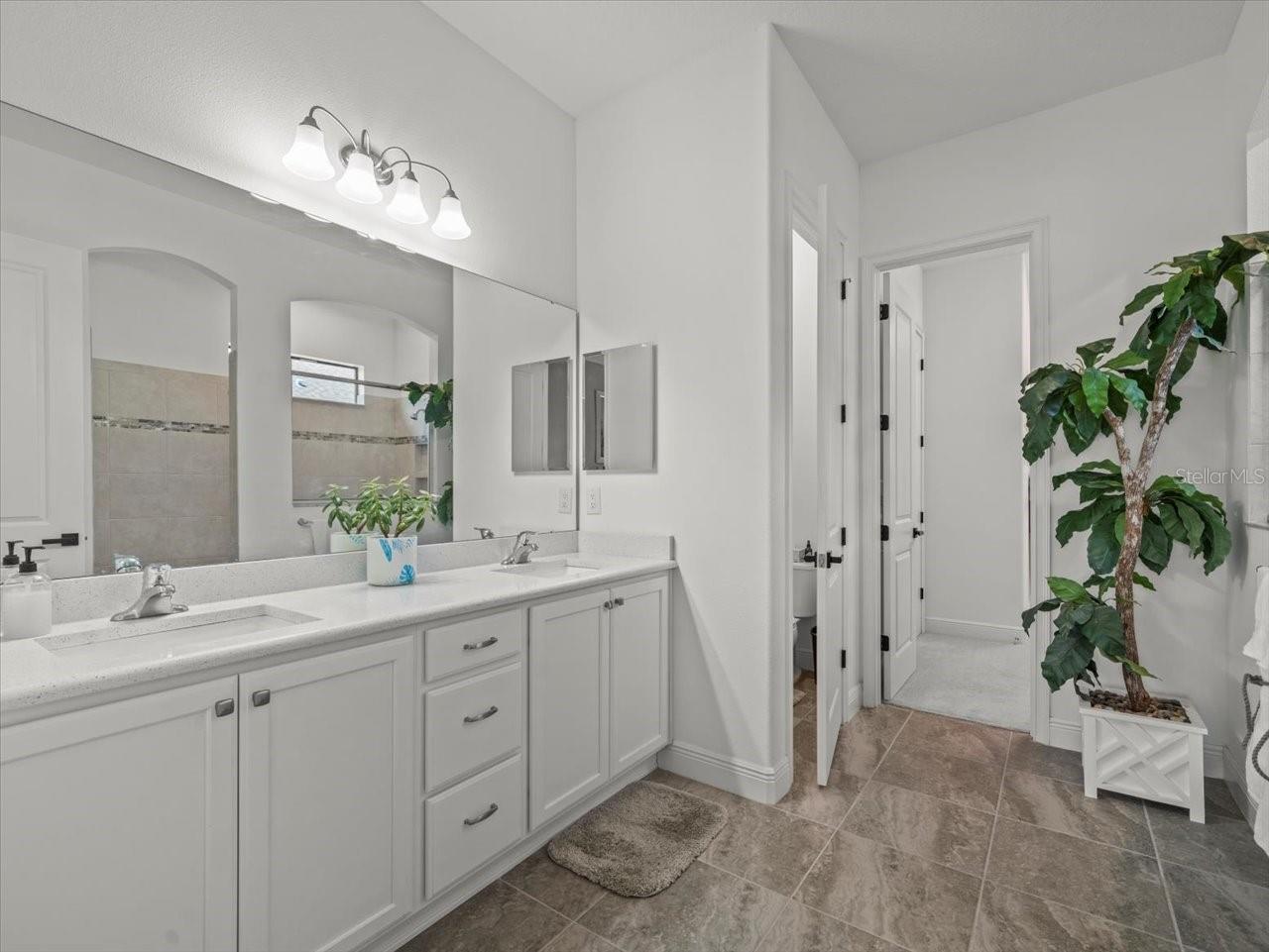 Image 31 of 63 For 12854 Weatherstone Drive
