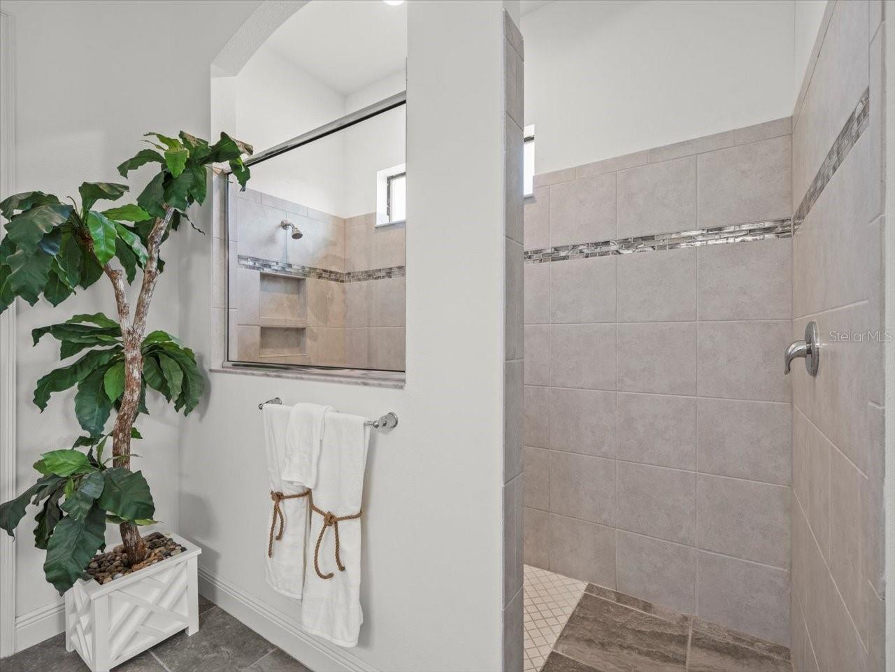 Image 32 of 63 For 12854 Weatherstone Drive
