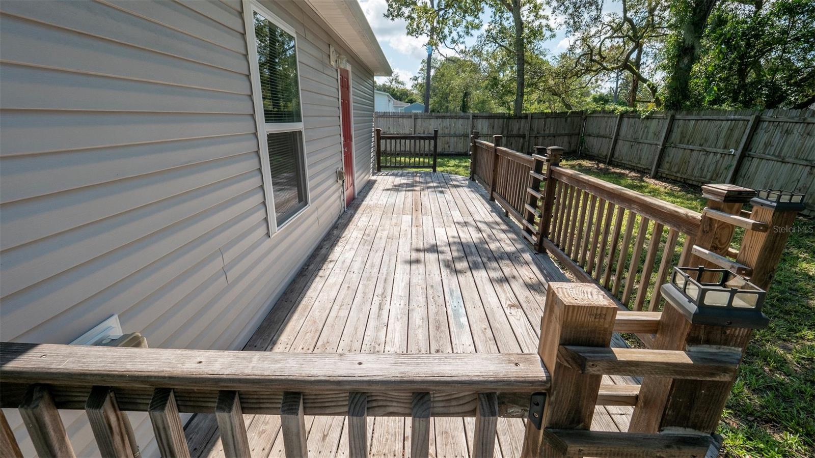 Listing photo id 32 for 7102 Centerwood Avenue