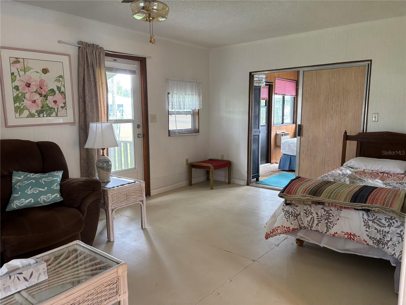 Image 21 of 49 For 2092 Culbreath Road D21