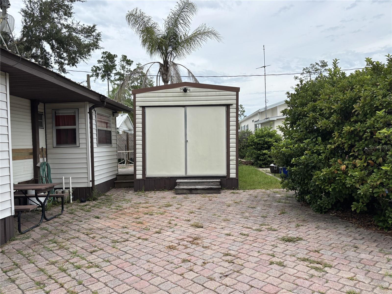 Image 31 of 49 For 2092 Culbreath Road D21