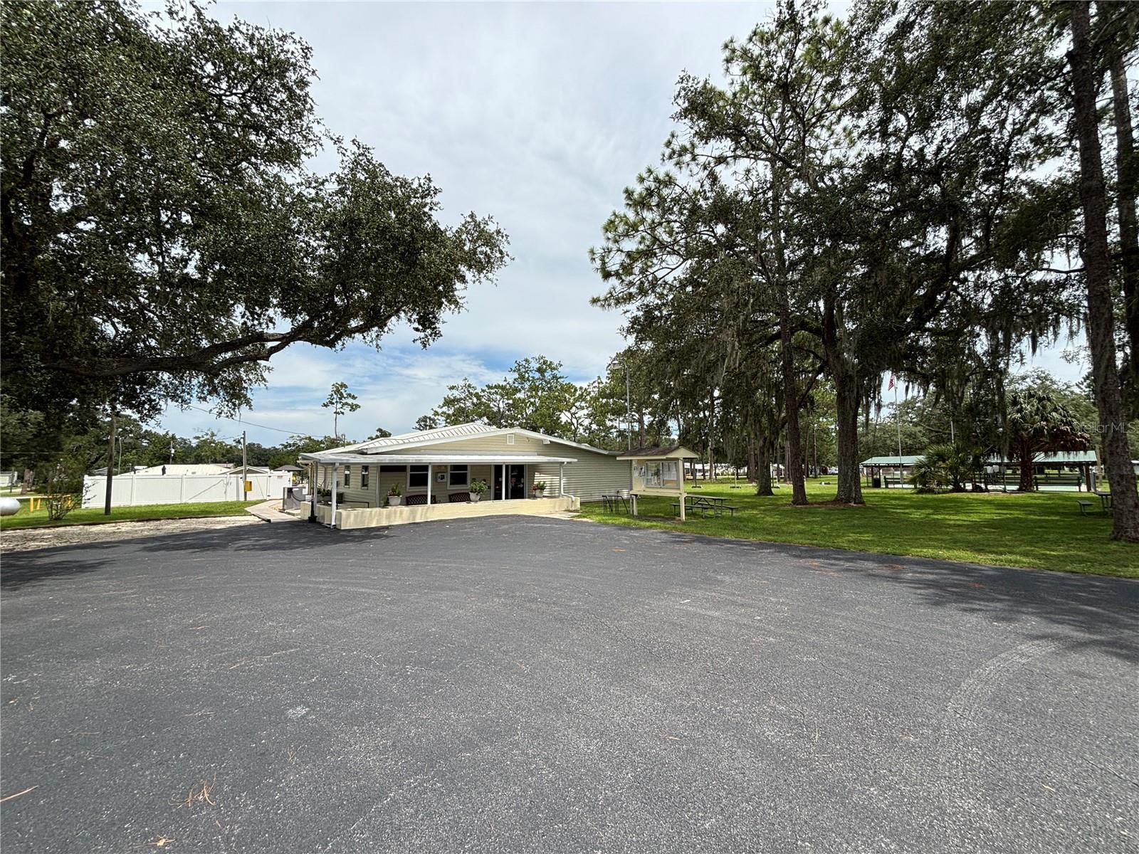 Image 46 of 49 For 2092 Culbreath Road D21