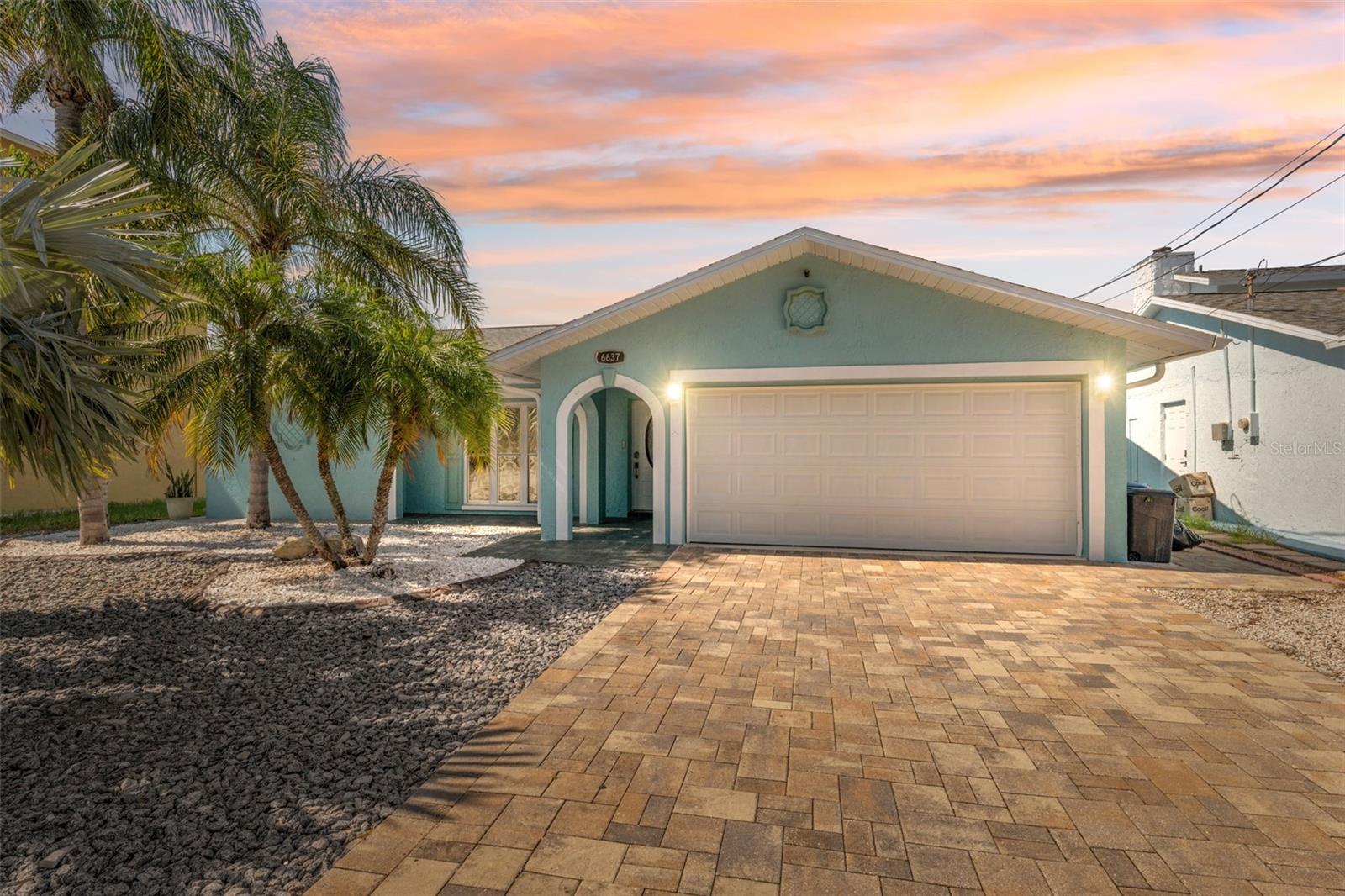 Details for 6637 Driftwood Drive, HUDSON, FL 34667