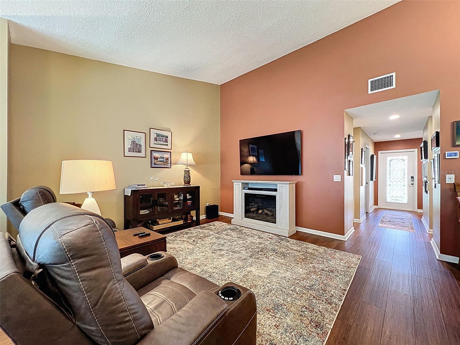 Image 23 of 90 For 11534 Pear Tree Drive