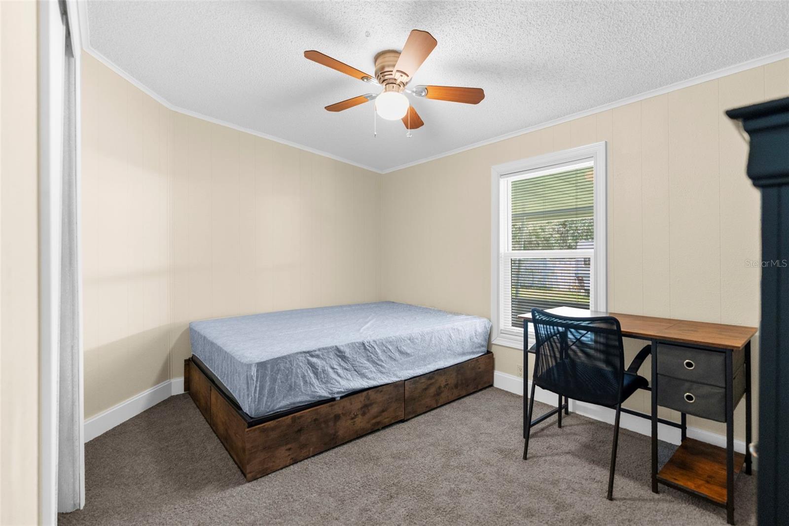 Image 13 of 26 For 9725 Dick Street