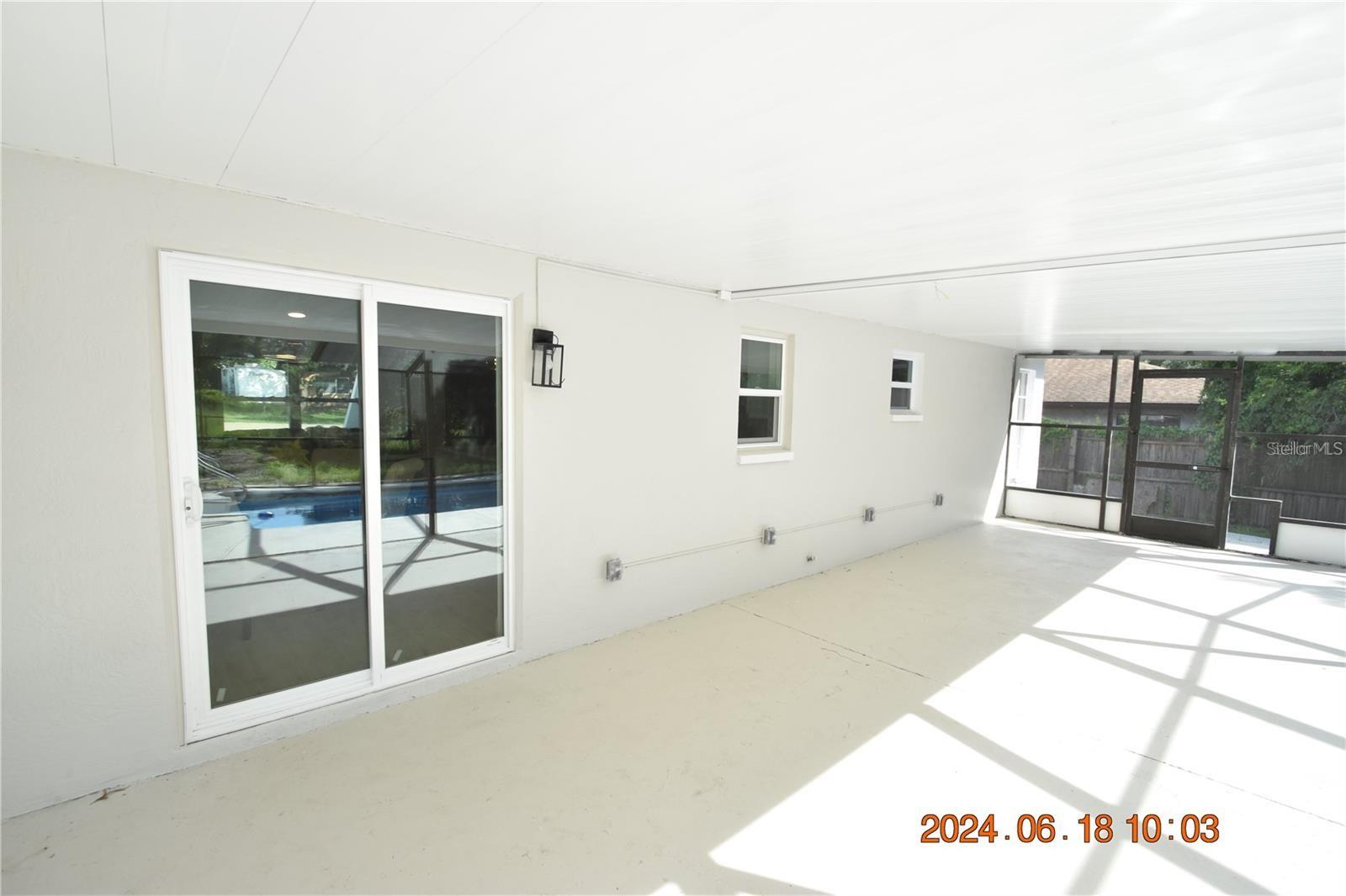 Image 10 of 60 For 11065 Linden Drive