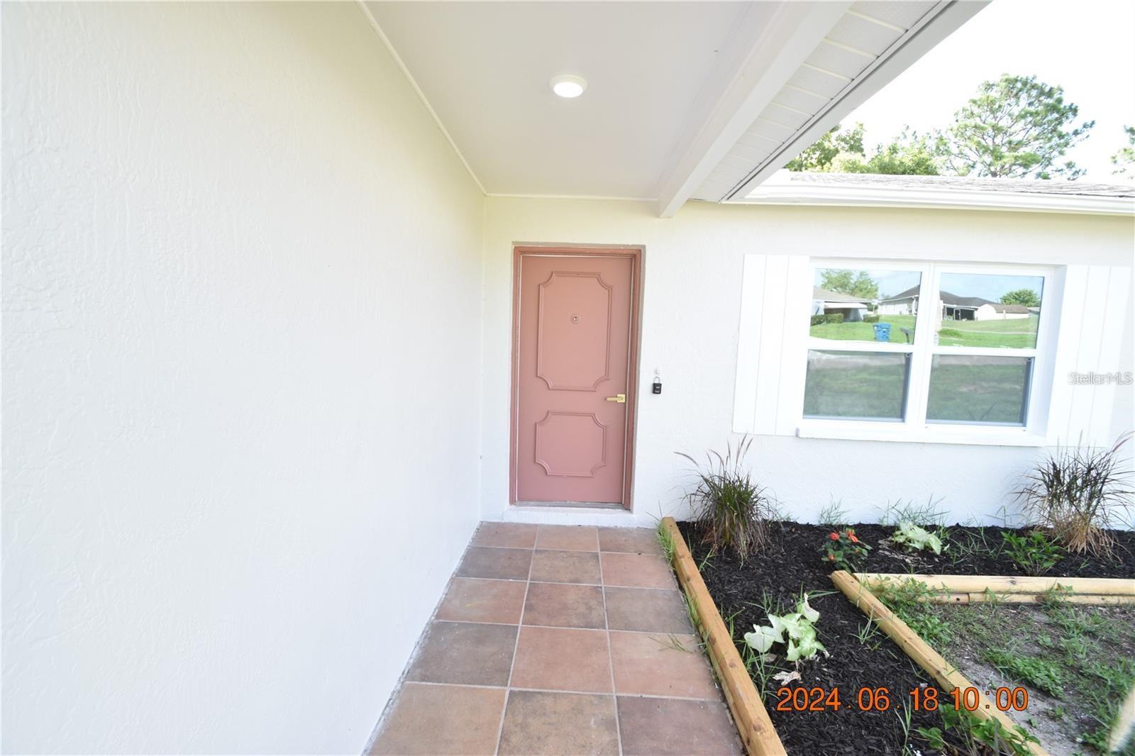 Image 18 of 60 For 11065 Linden Drive