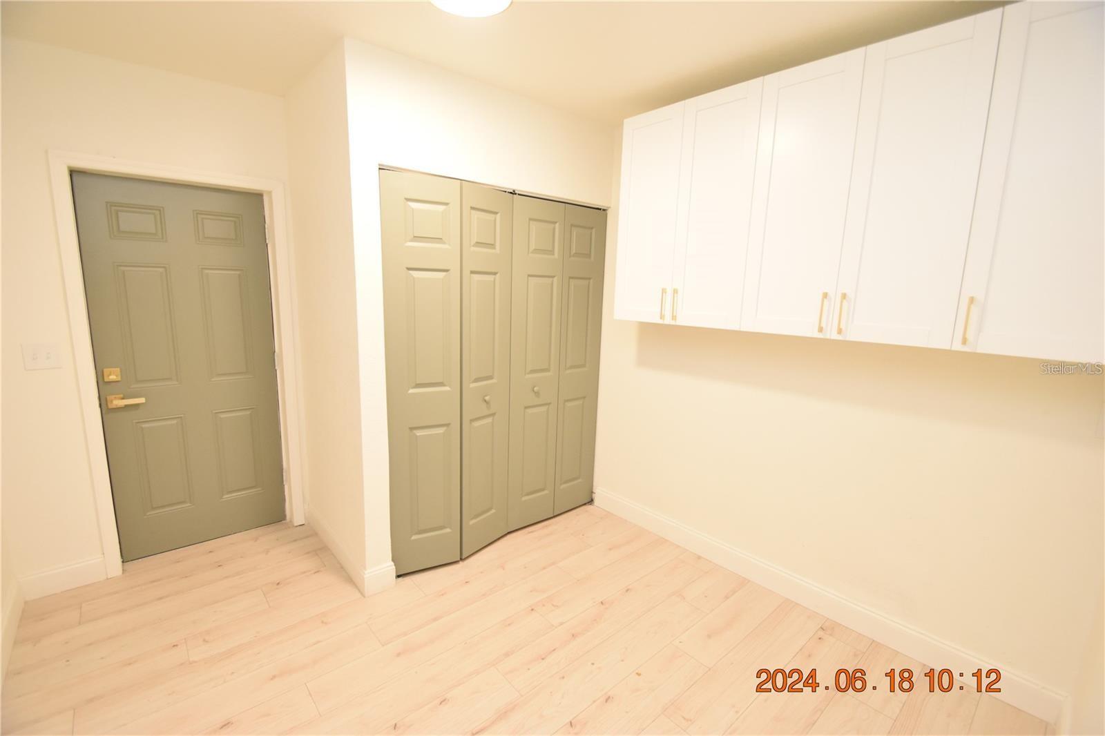 Image 34 of 60 For 11065 Linden Drive