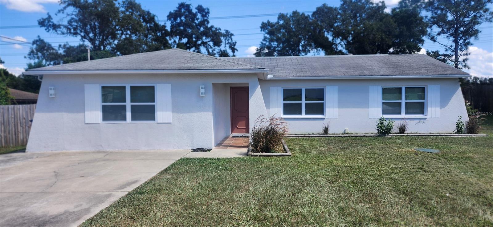 Image 41 of 60 For 11065 Linden Drive