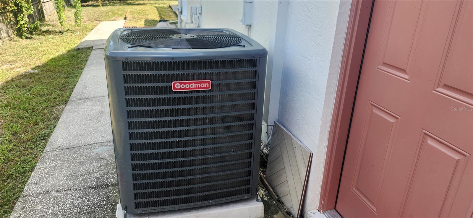 Image 42 of 60 For 11065 Linden Drive