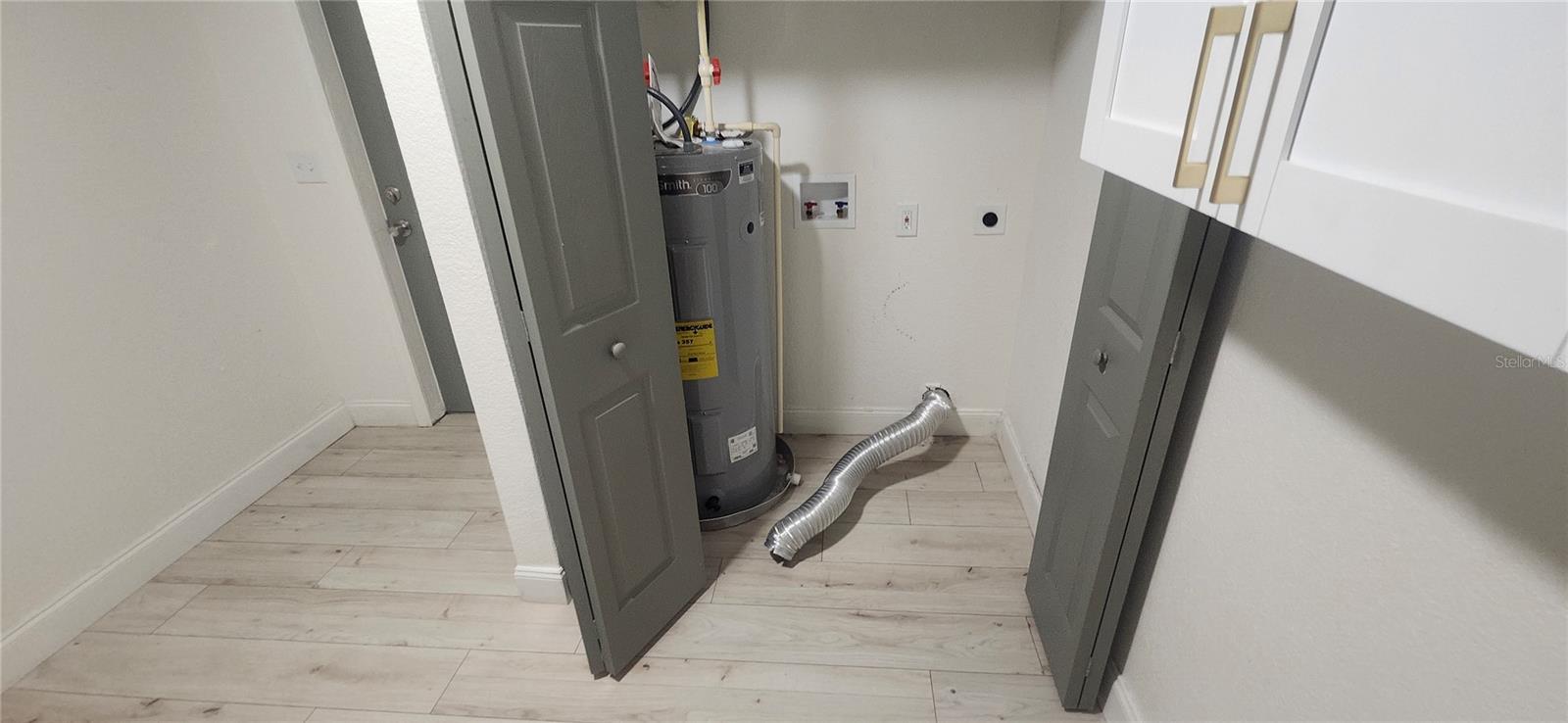 Image 57 of 60 For 11065 Linden Drive