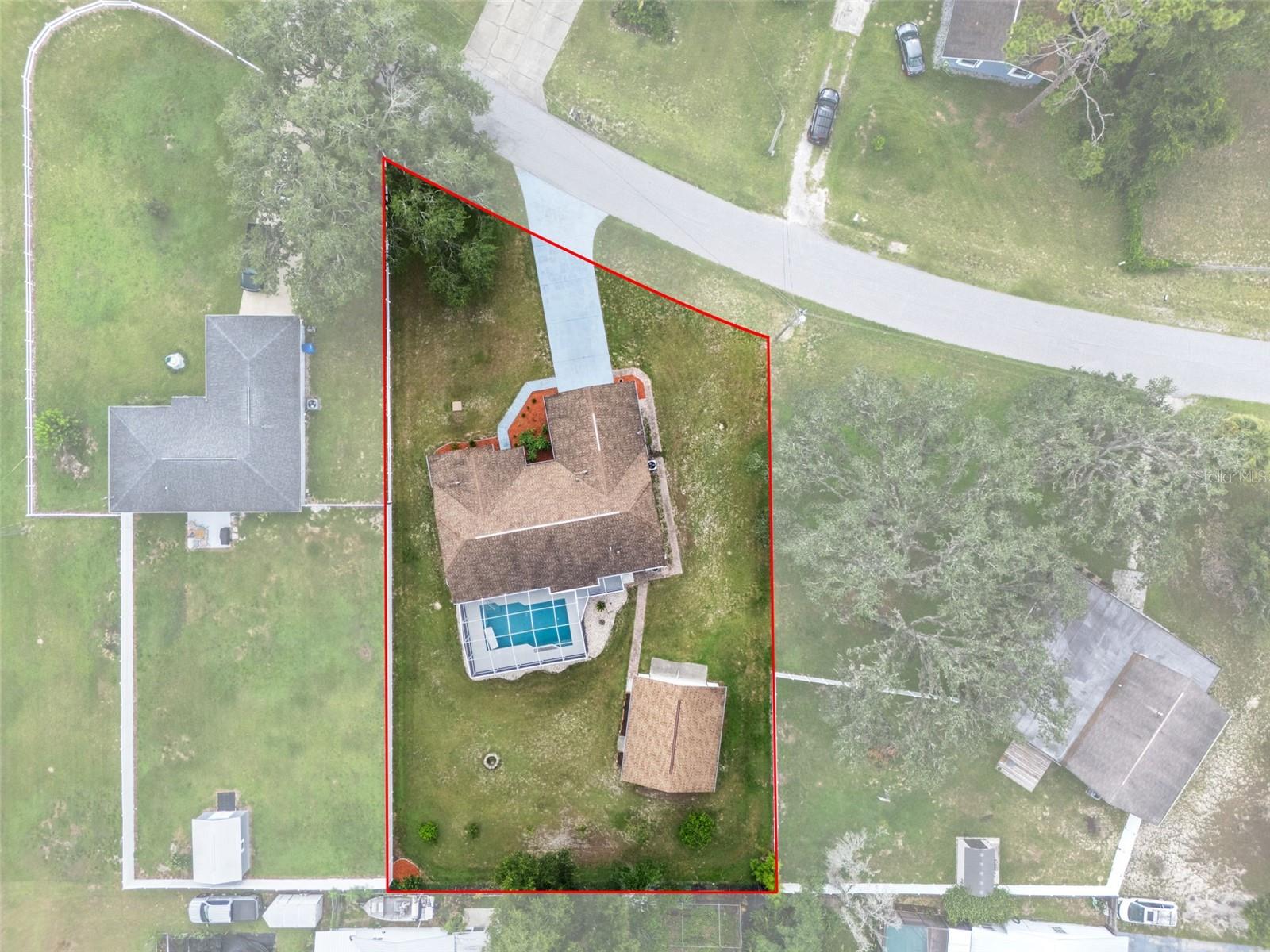 Listing photo id 0 for 33457 Westwood Drive
