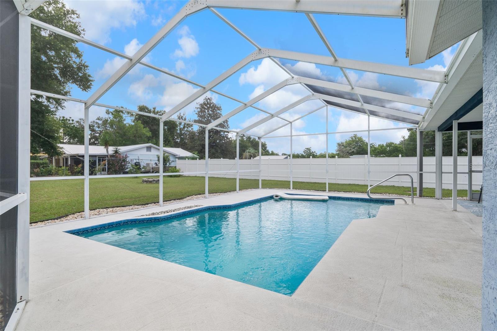 Listing photo id 45 for 33457 Westwood Drive