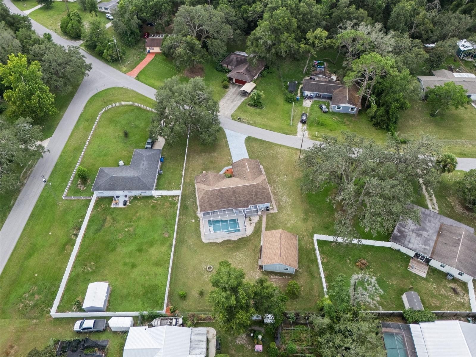 Listing photo id 60 for 33457 Westwood Drive