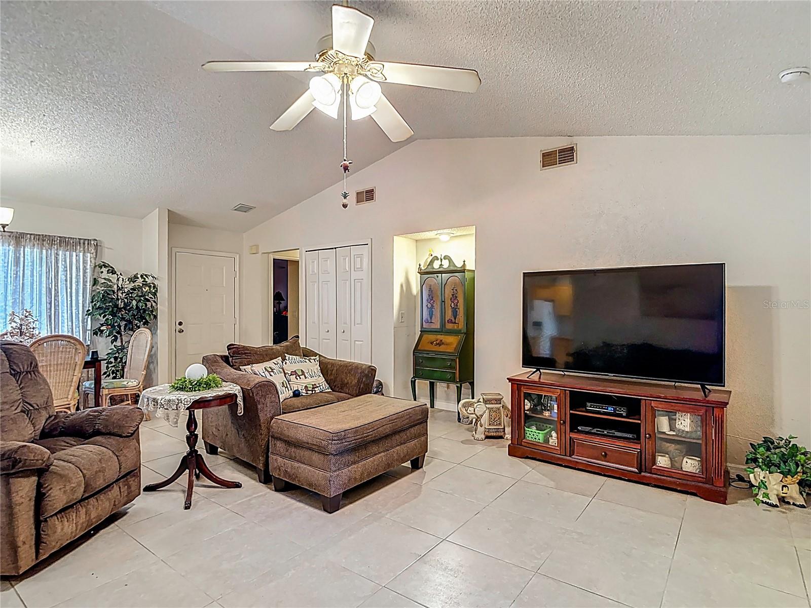 Image 13 of 48 For 7403 Heather Walk Drive