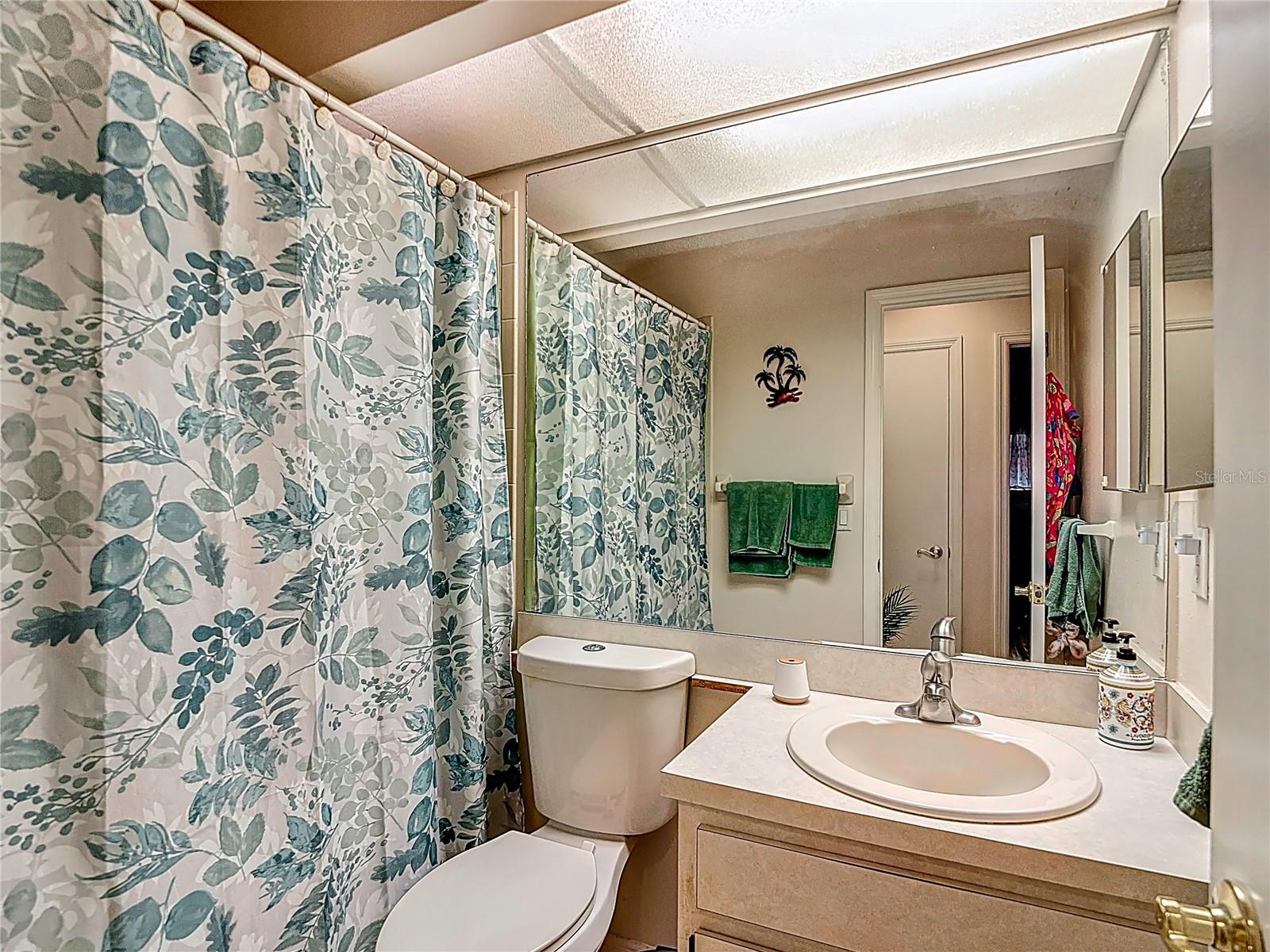 Image 31 of 48 For 7403 Heather Walk Drive