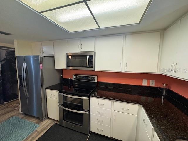 Image 10 of 41 For 300 Florida Avenue 600l