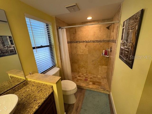 Image 16 of 41 For 300 Florida Avenue 600l