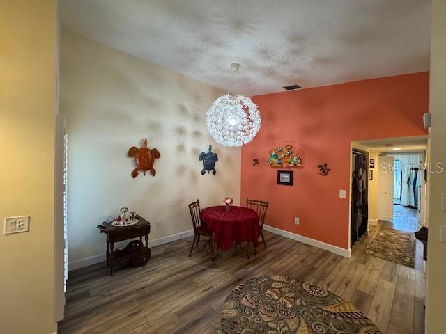 Image 5 of 41 For 300 Florida Avenue 600l