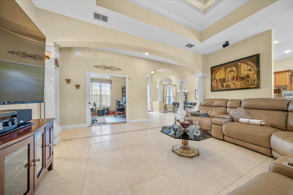 Image 12 of 71 For 10249 Feather Ridge Drive