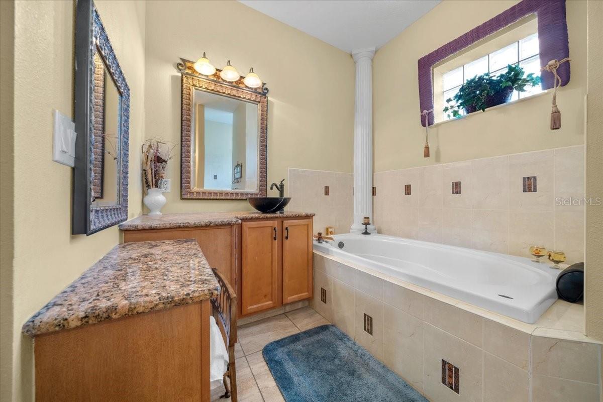 Image 29 of 71 For 10249 Feather Ridge Drive