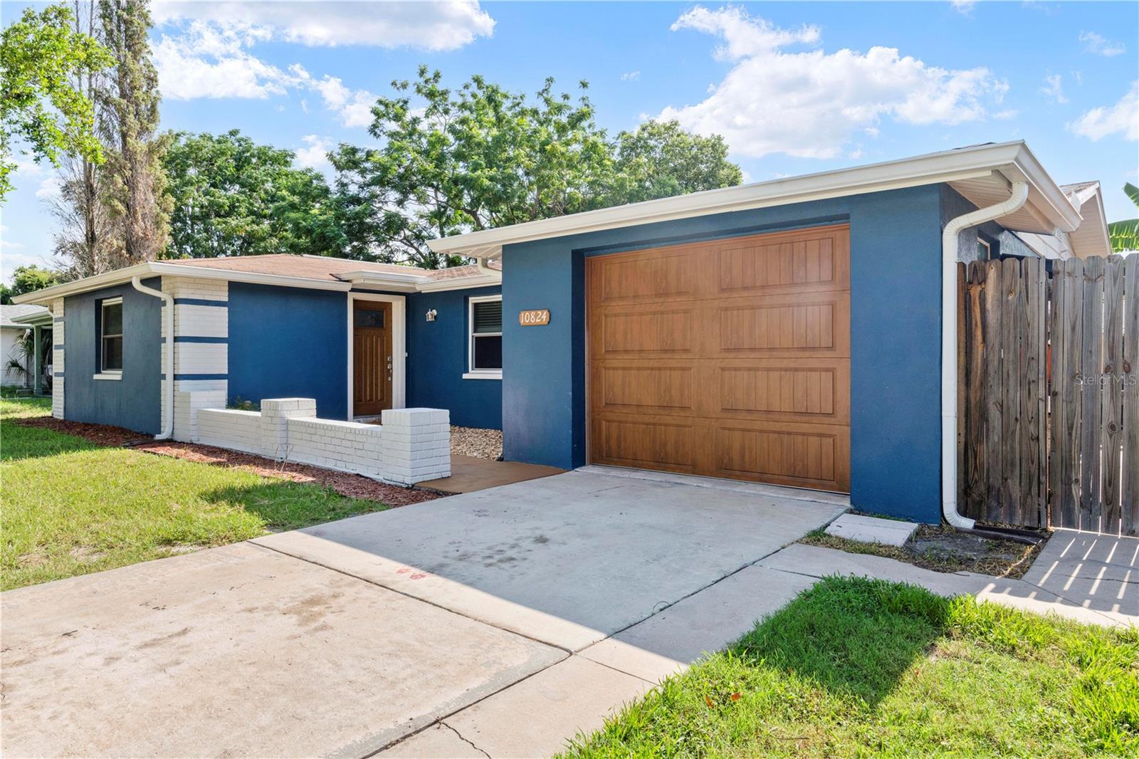 Image 9 of 64 For 10824 Norwood Avenue