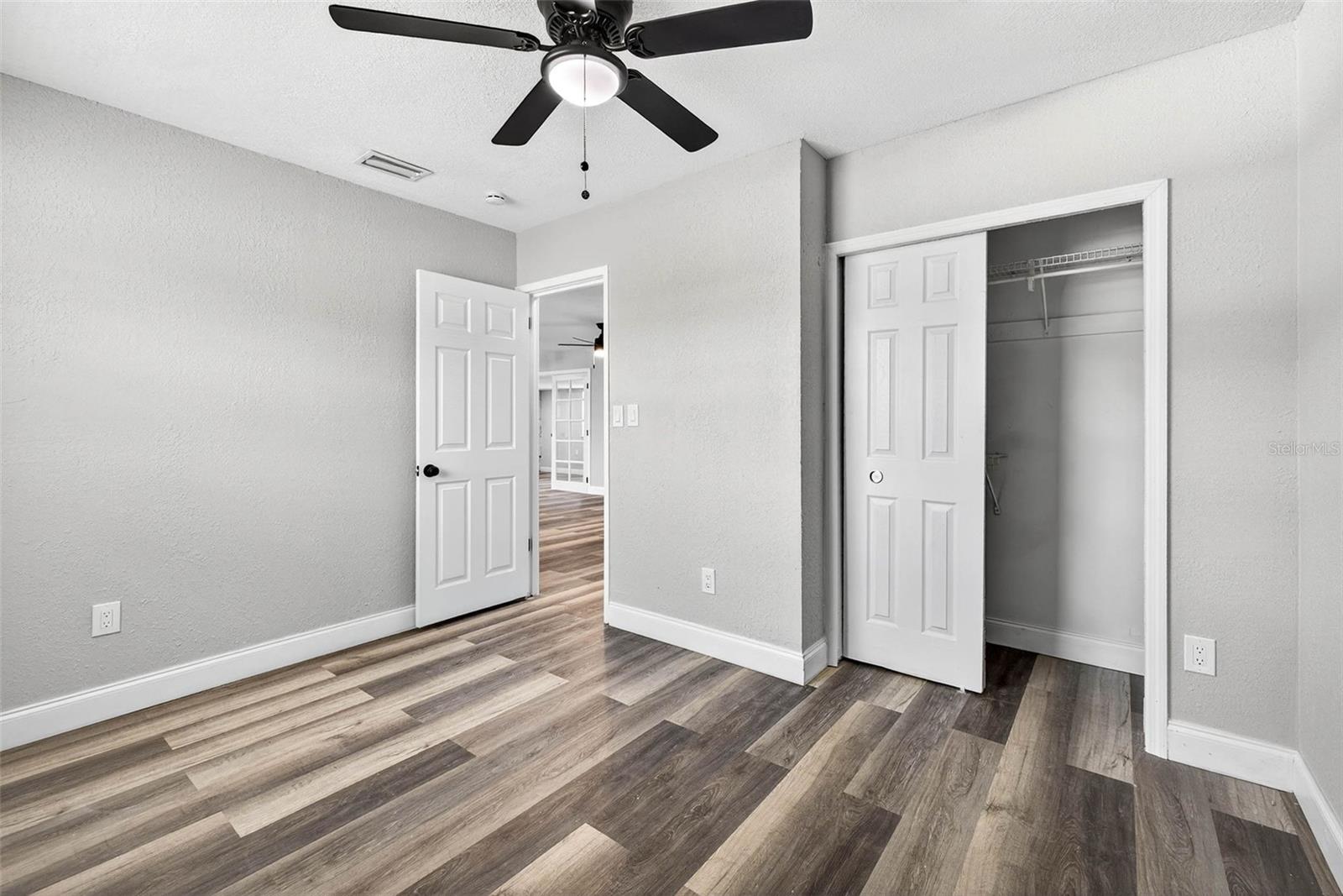 Image 16 of 30 For 6965 21st Street N
