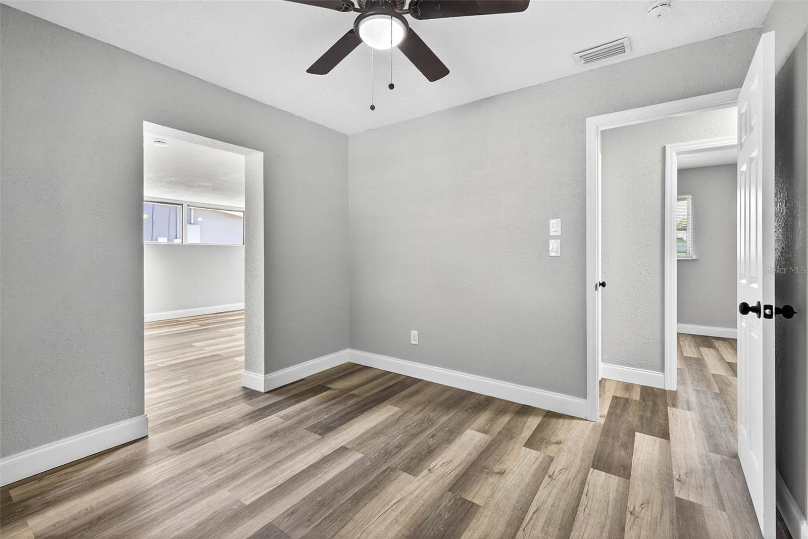 Image 20 of 30 For 6965 21st Street N