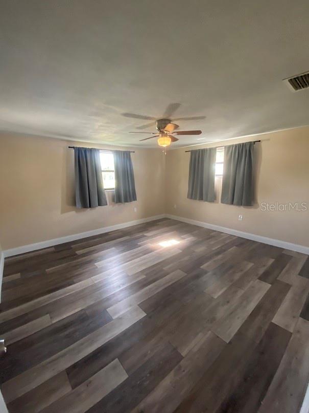 Image 13 of 18 For 6220 Glenwood Drive