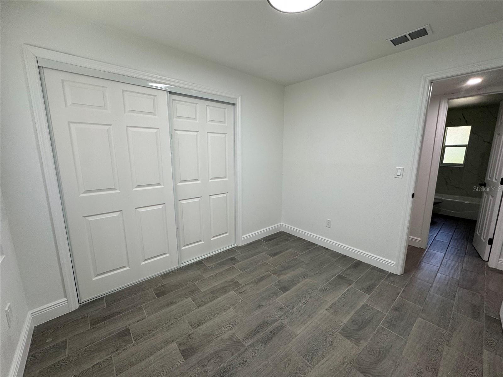 Image 19 of 37 For 7907 Winston Lane