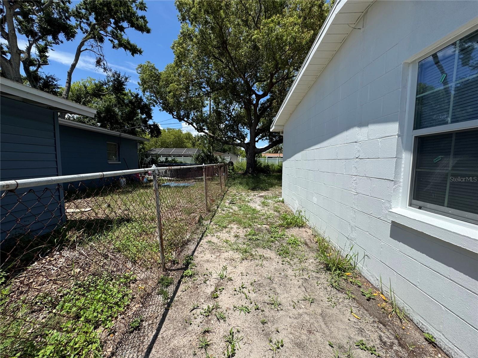 Image 2 of 37 For 7907 Winston Lane