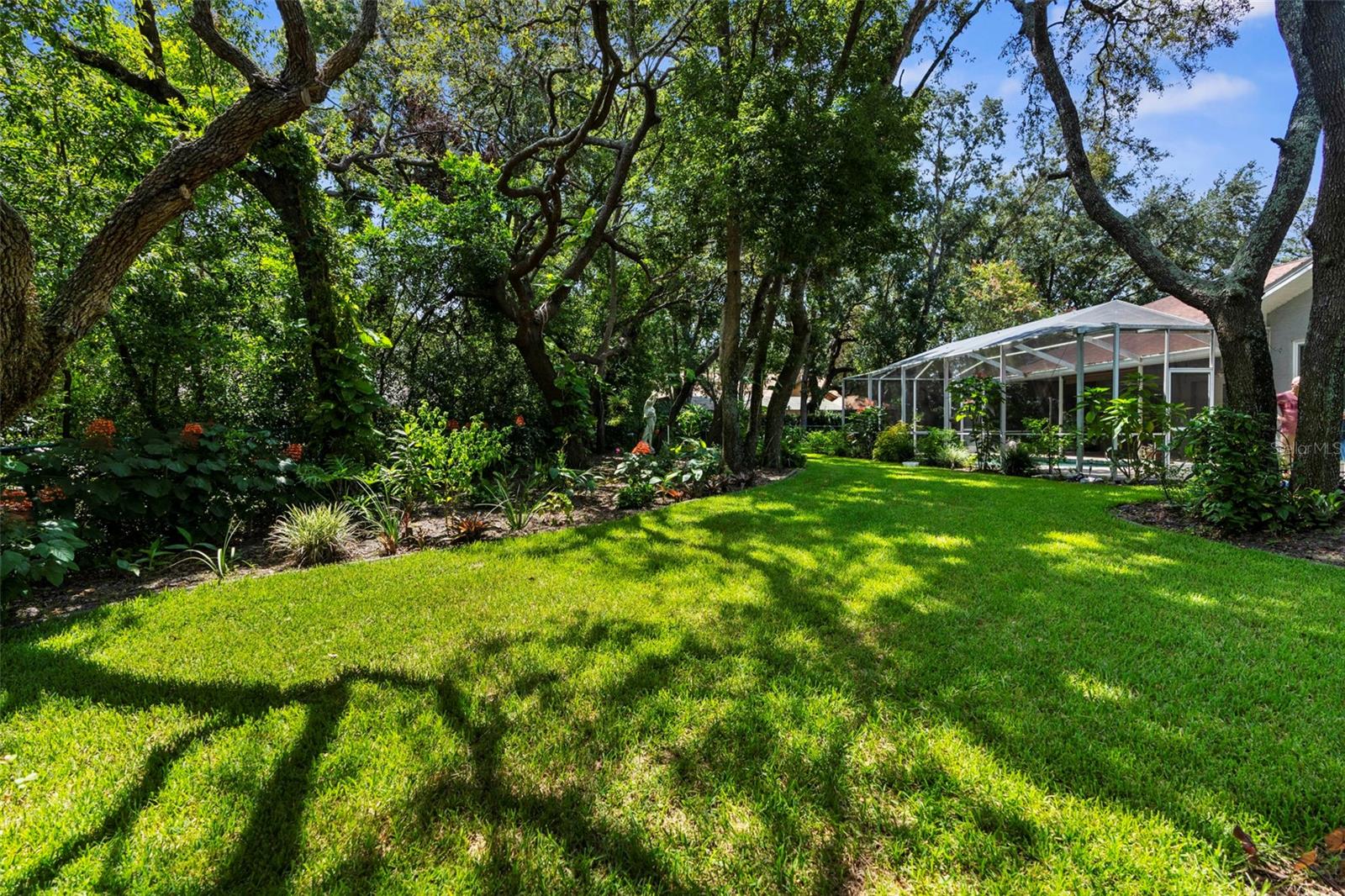 Listing photo id 49 for 14025 Warm Springs Court