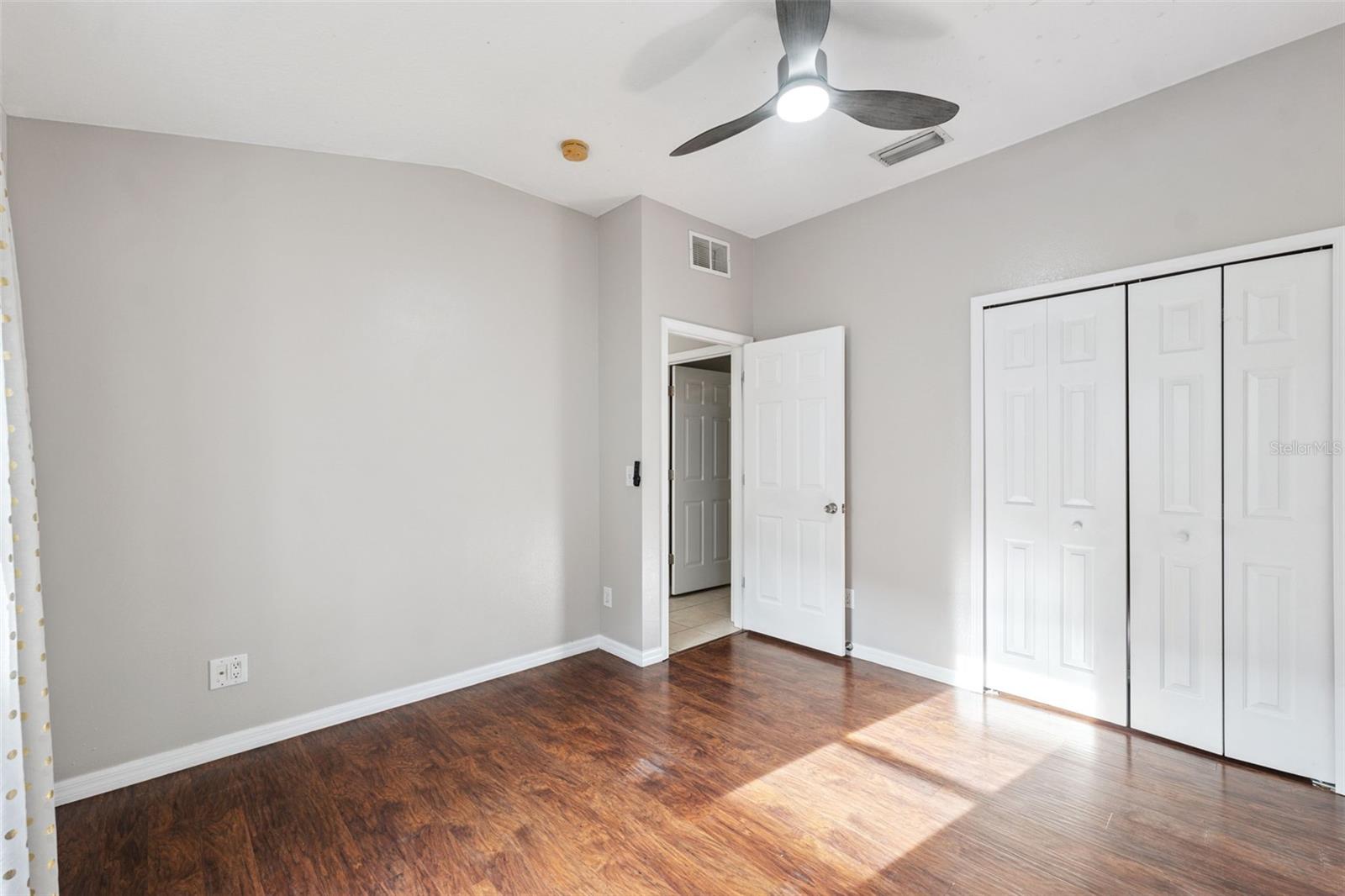 Image 18 of 51 For 13029 Haverhill Drive