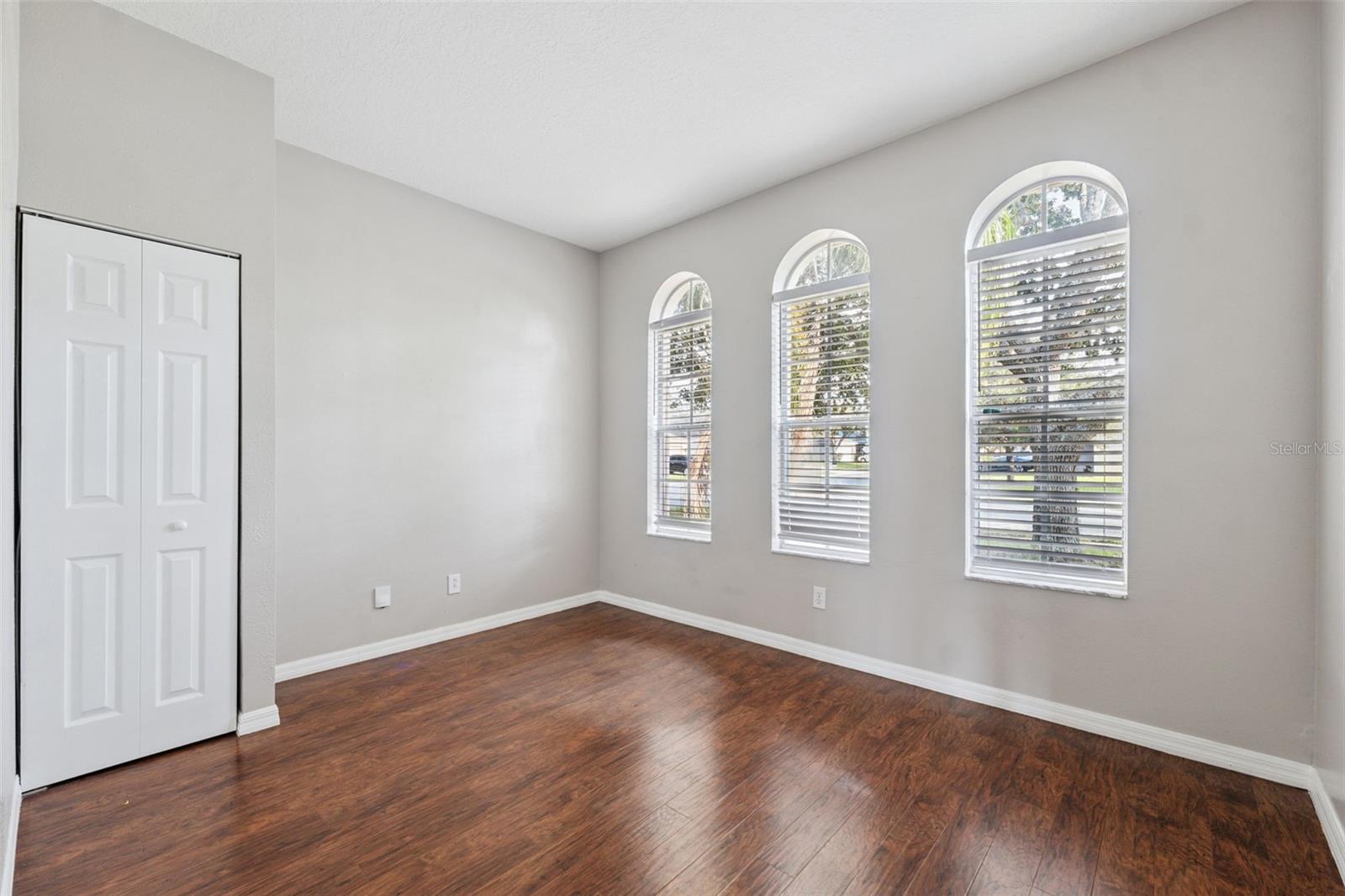 Image 19 of 51 For 13029 Haverhill Drive