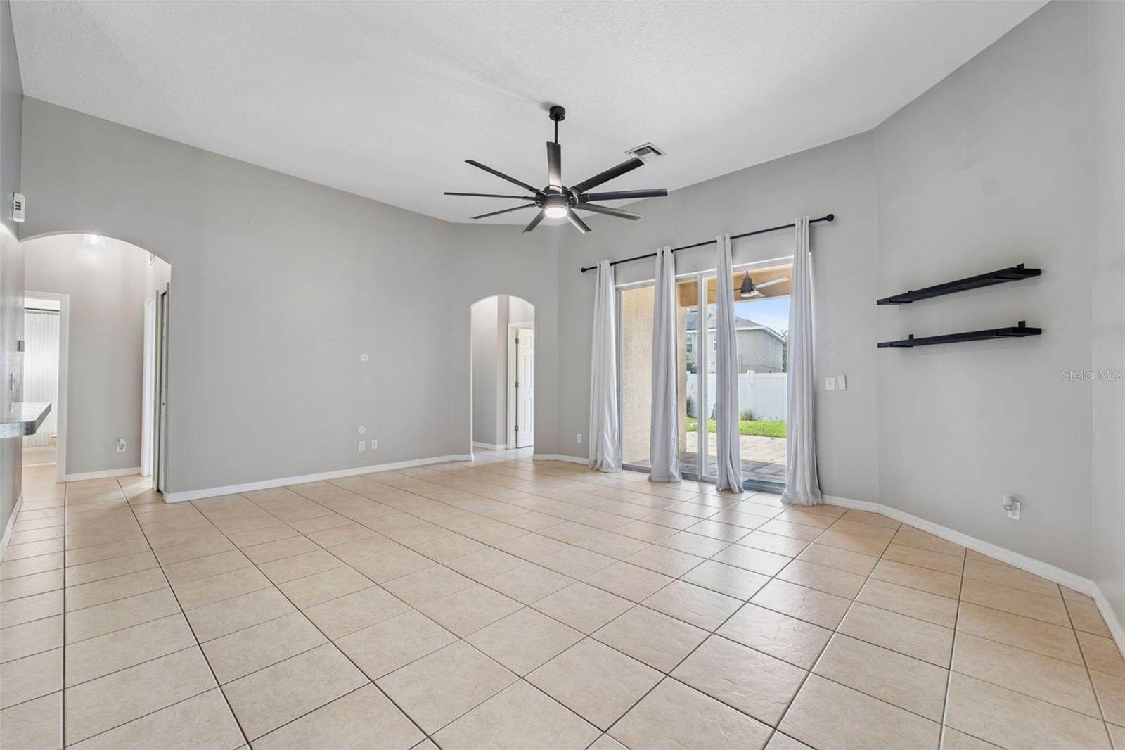 Image 21 of 51 For 13029 Haverhill Drive