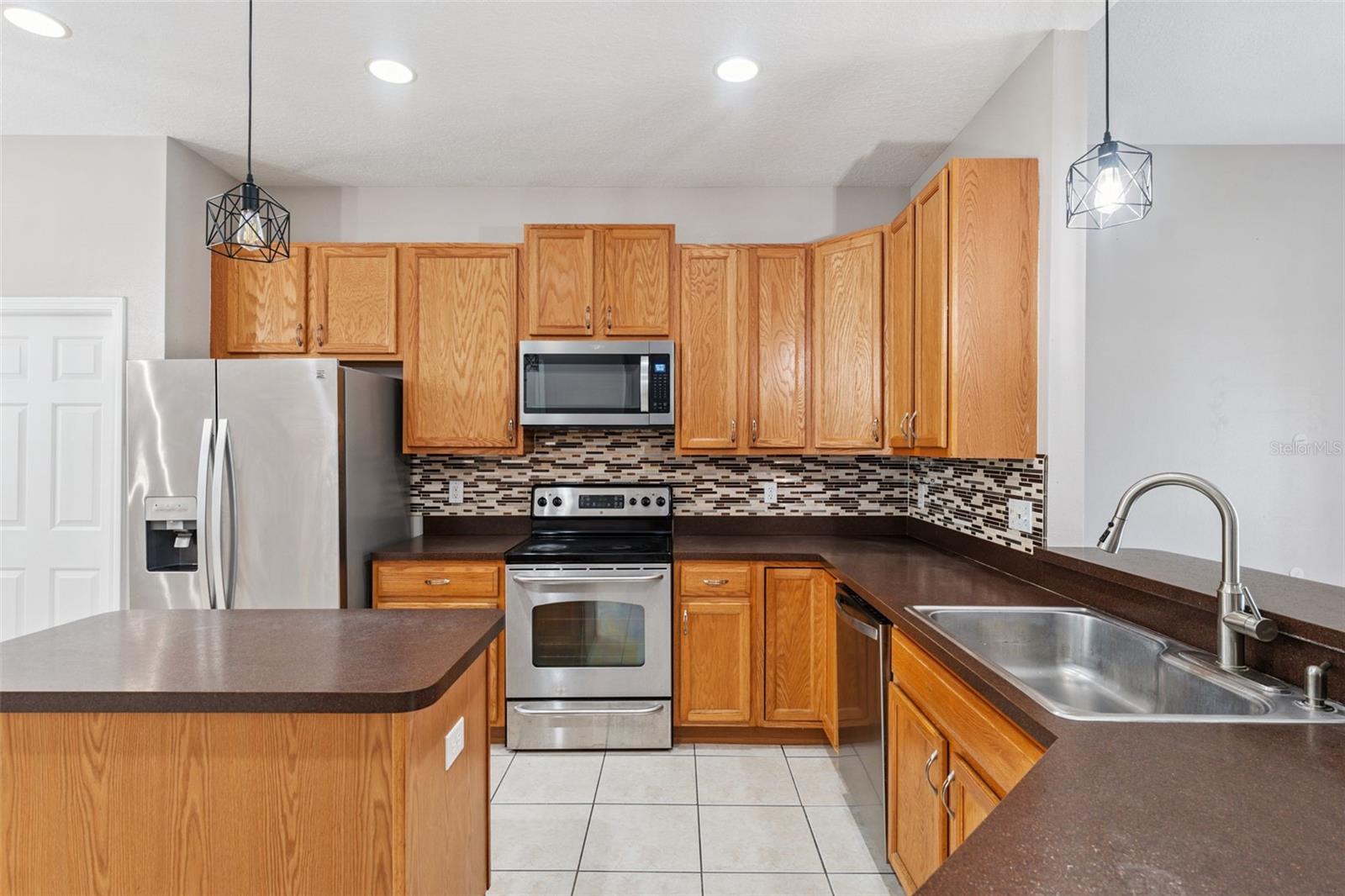 Image 5 of 51 For 13029 Haverhill Drive