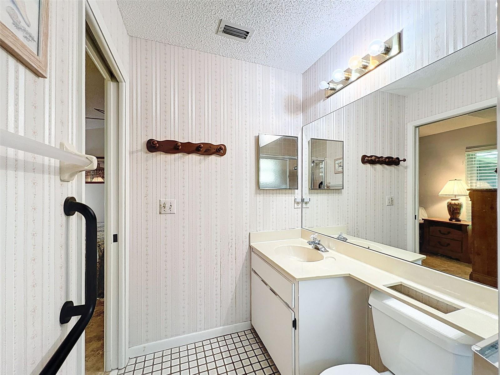 Image 18 of 63 For 11539 Pear Tree Drive