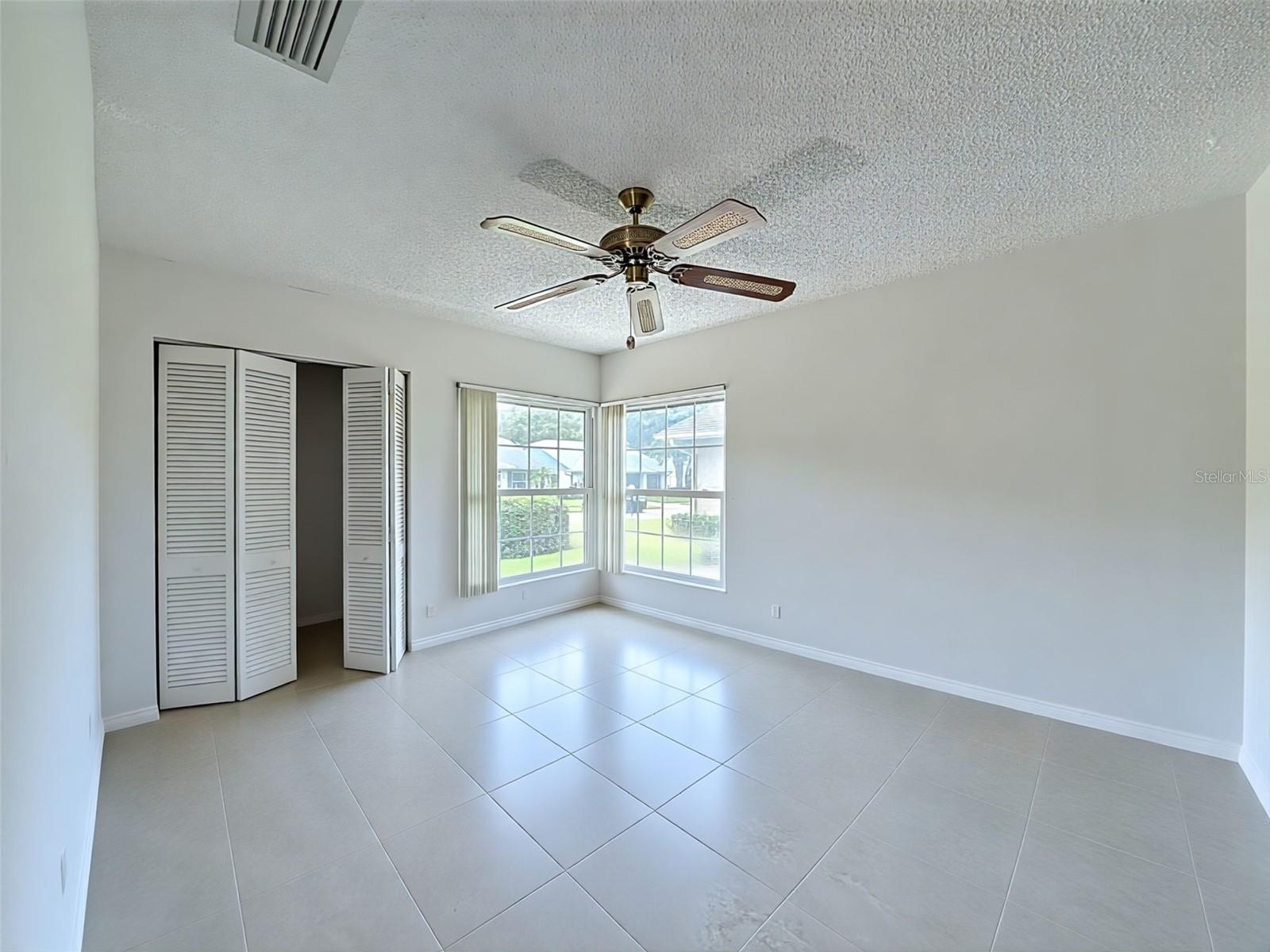 Image 20 of 63 For 11539 Pear Tree Drive