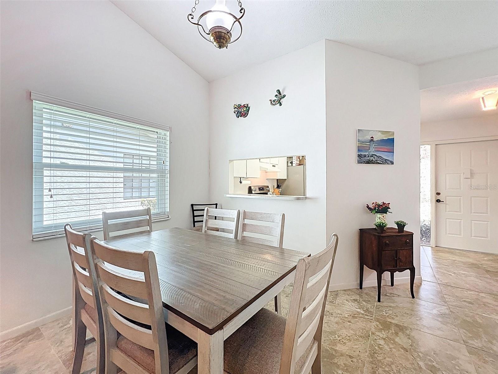 Image 6 of 63 For 11539 Pear Tree Drive