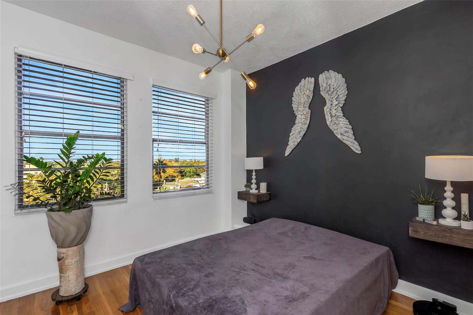 Image 19 of 50 For 2109 Bayshore Boulevard 609