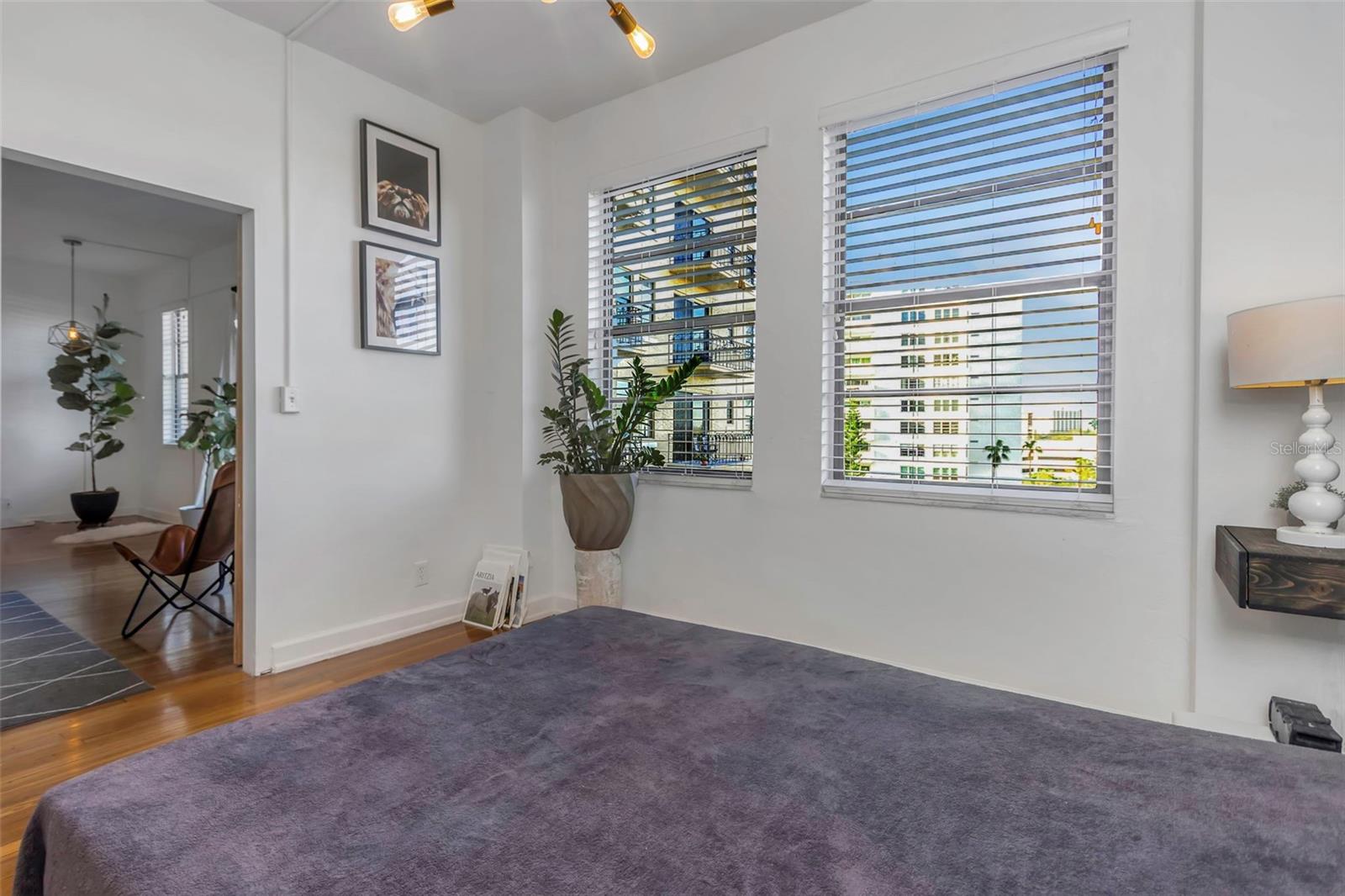 Image 22 of 50 For 2109 Bayshore Boulevard 609