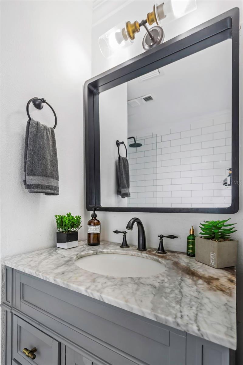 Image 24 of 50 For 2109 Bayshore Boulevard 609