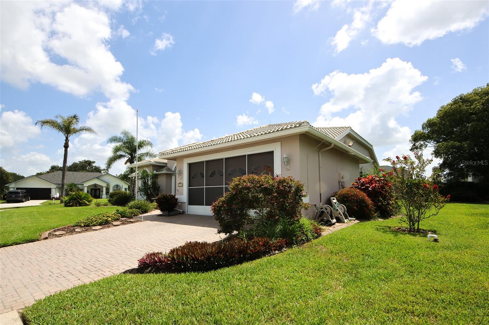 Image 4 of 55 For 14348 Spanish Wells Drive