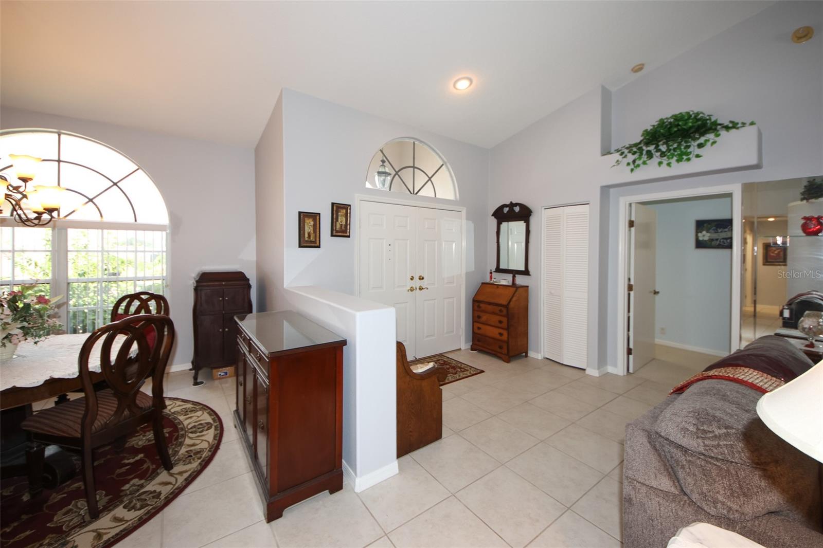 Image 5 of 55 For 14348 Spanish Wells Drive